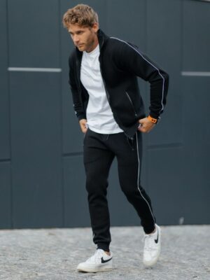 Чоловічий одяг