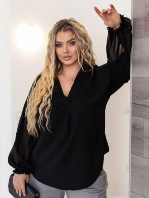 Блузка- вільного крою