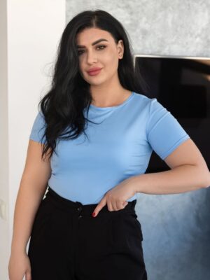 Футболка жіноча